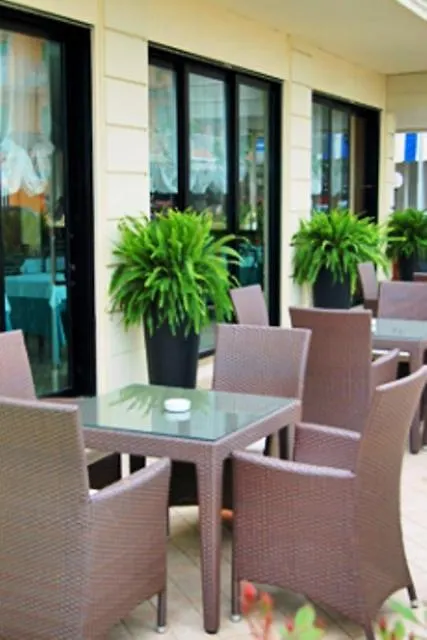 Hotel Nuovo Belvedere Rimini 3*,