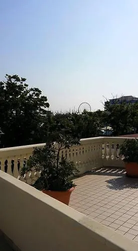 Hotel Nuovo Belvedere リミニ